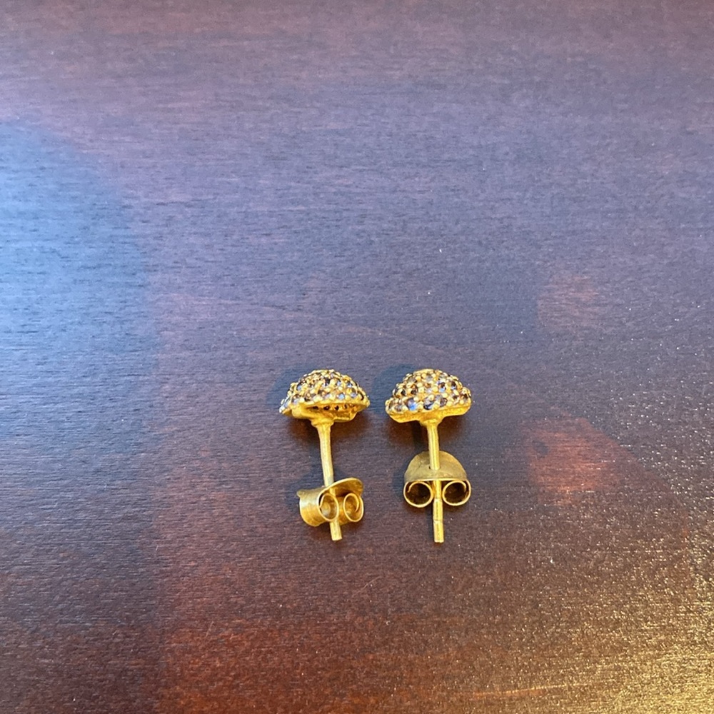 Iolite stud earrings - Picture 2 of 6